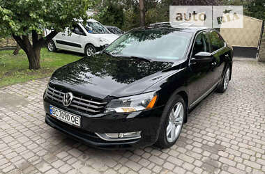 Седан Volkswagen Passat 2013 в Львові