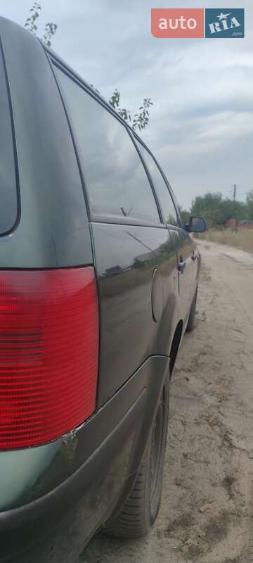 Універсал Volkswagen Passat 1997 в Харкові