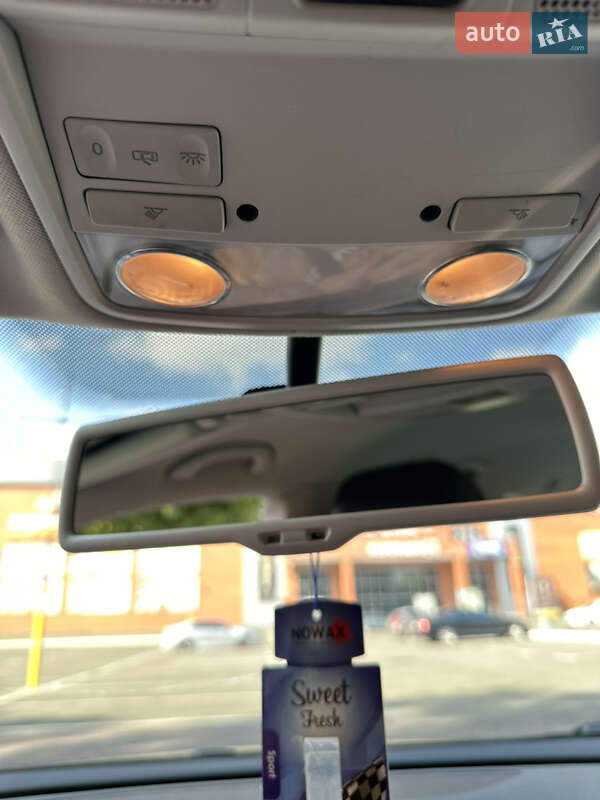 Универсал Volkswagen Passat 2010 в Броварах