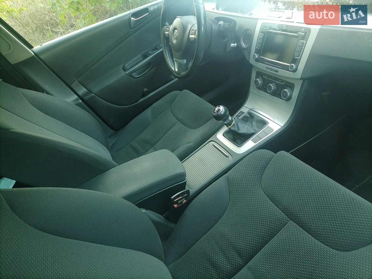 2010 Volkswagen Passat - мініатюра 31