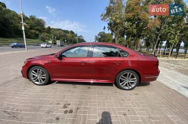 Седан Volkswagen Passat 2017 в 
