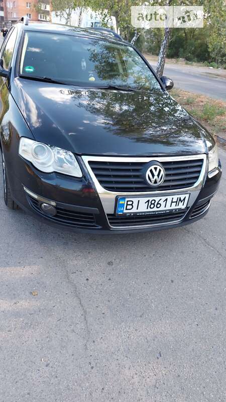 Универсал Volkswagen Passat 2005 в Полтаве