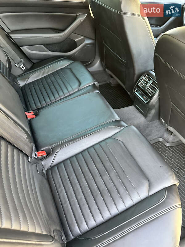 Универсал Volkswagen Passat 2018 в Львове