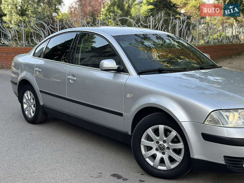 Седан Volkswagen Passat 2002 в Днепре фото 3 Седан Volkswagen Passat 2002 в Днепре