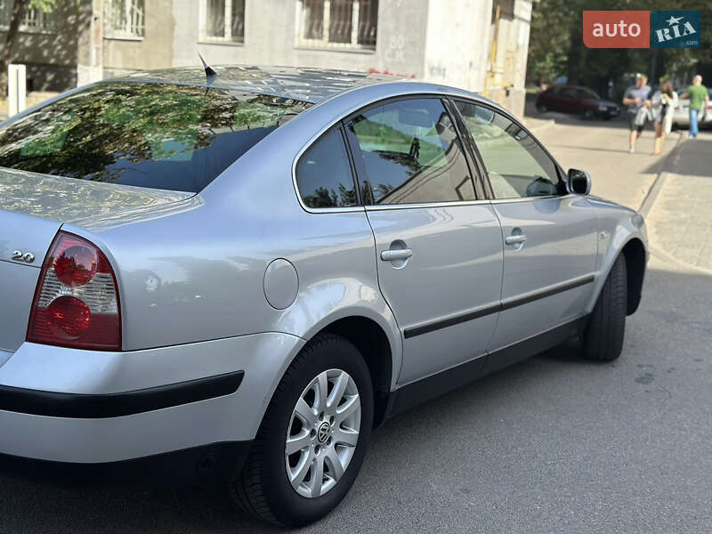 Седан Volkswagen Passat 2002 в Днепре фото 4 Седан Volkswagen Passat 2002 в Днепре
