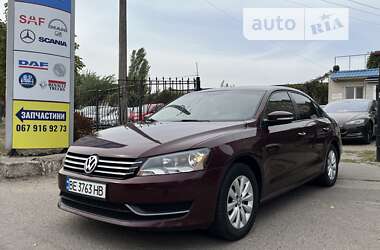 Седан Volkswagen Passat 2013 в Николаеве