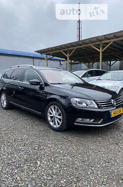 Універсал Volkswagen Passat 2013 в Луцьку