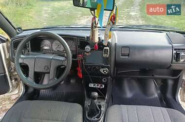 Седан Volkswagen Passat 1988 в 