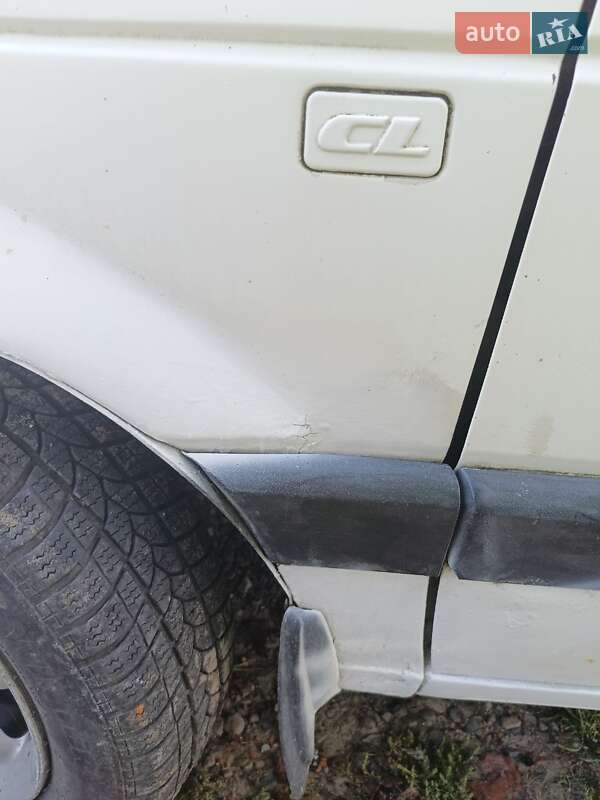 Седан Volkswagen Passat 1988 в Брюховичах