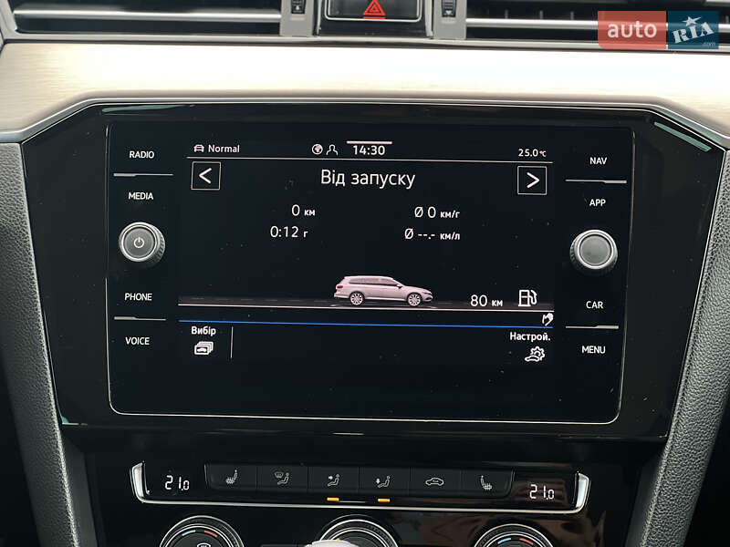 Універсал Volkswagen Passat 2019 в Ужгороді