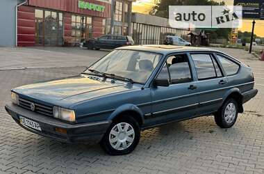 Хэтчбек Volkswagen Passat 1985 в Черновцах