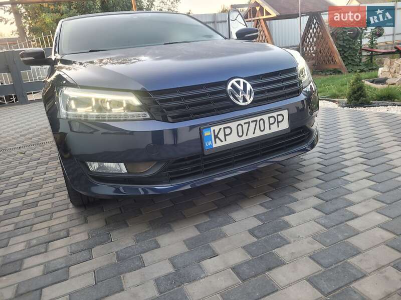 Седан Volkswagen Passat 2014 в Запоріжжі