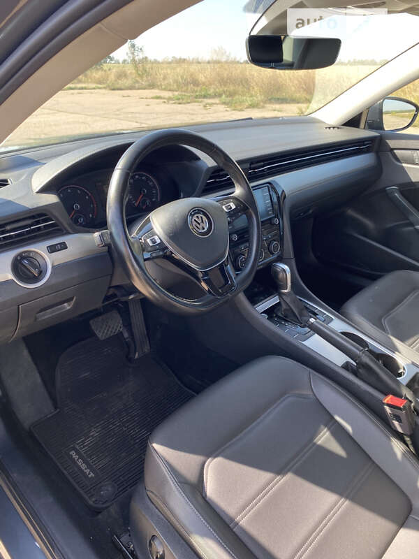 Седан Volkswagen Passat 2020 в Тальном
