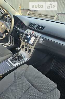 Универсал Volkswagen Passat 2007 в Черновцах