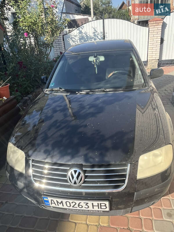 Седан Volkswagen Passat 2003 в Бердичеві
