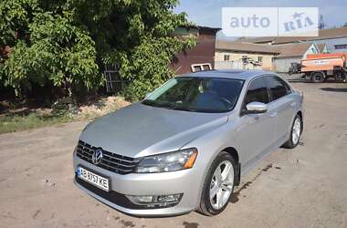 Седан Volkswagen Passat 2013 в Вінниці