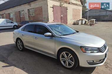 Седан Volkswagen Passat 2013 в Вінниці