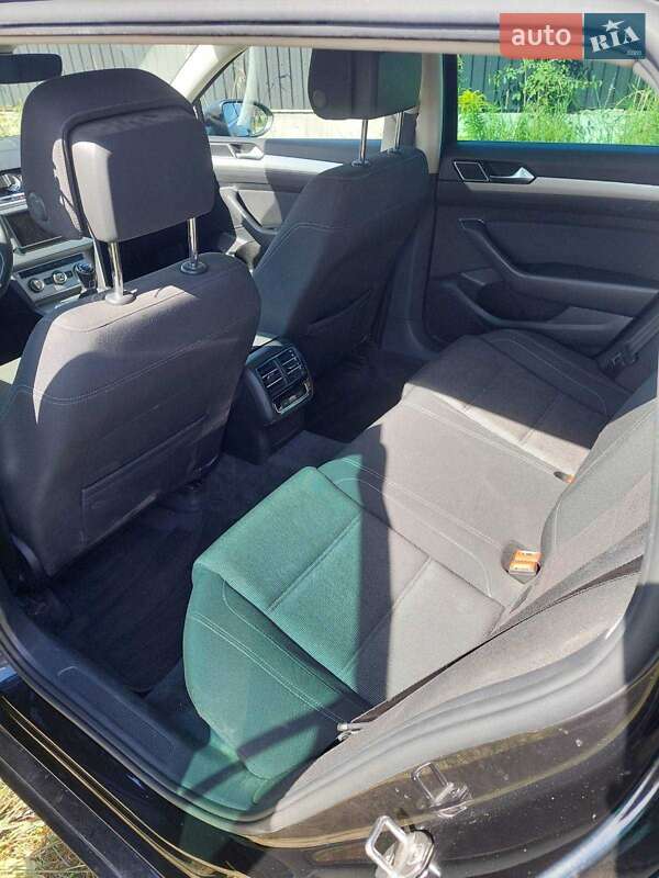 Универсал Volkswagen Passat 2016 в Львове