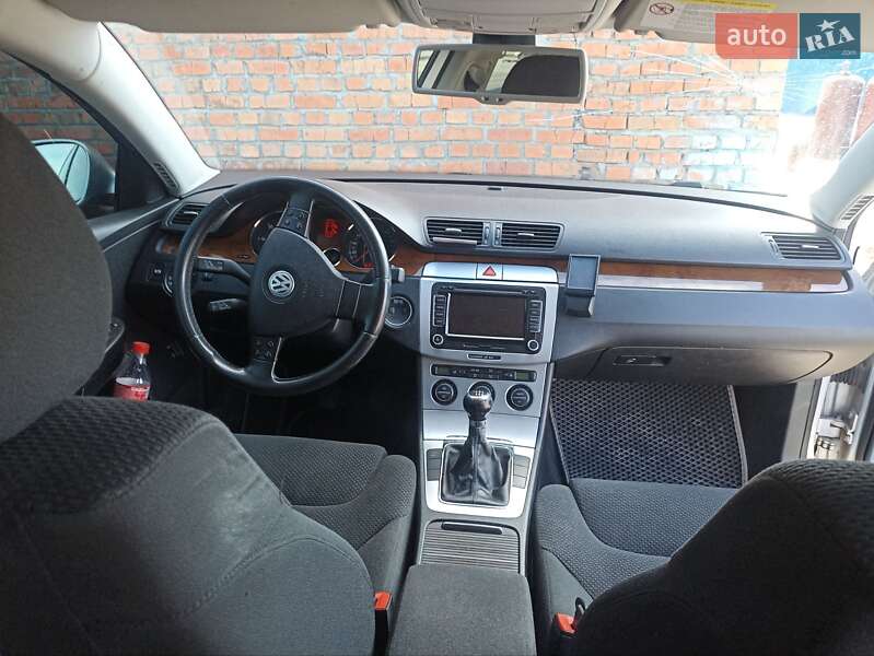 Універсал Volkswagen Passat 2008 в Вінниці