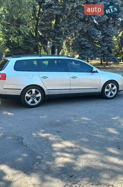 Универсал Volkswagen Passat 2008 в 