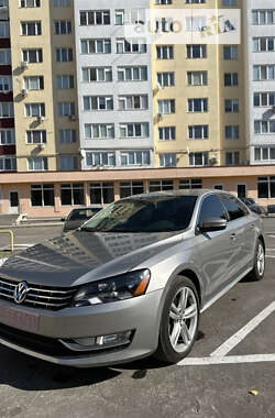 Седан Volkswagen Passat 2012 в Каменец-Подольском