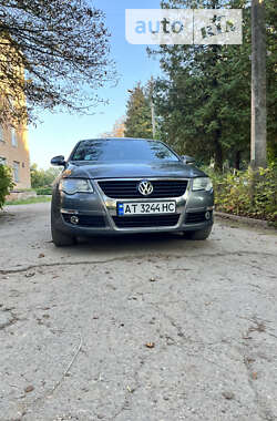 Седан Volkswagen Passat 2008 в Ивано-Франковске