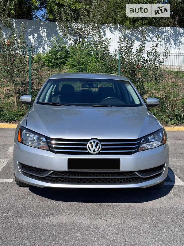 Volkswagen Passat 2012