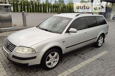 Универсал Volkswagen Passat 2001 в Ивано-Франковске