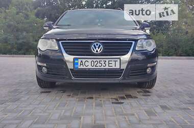 Универсал Volkswagen Passat 2008 в Старой Выжевке