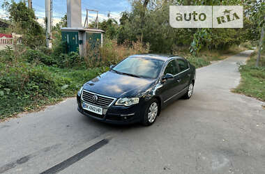 Седан Volkswagen Passat 2005 в Вінниці