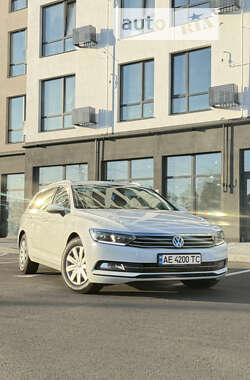 Универсал Volkswagen Passat 2015 в Чернигове