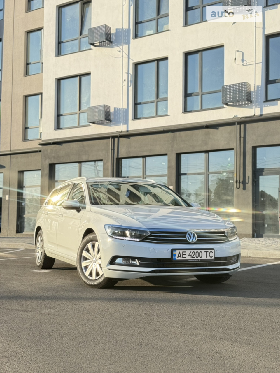2015 Volkswagen Passat - мініатюра 18