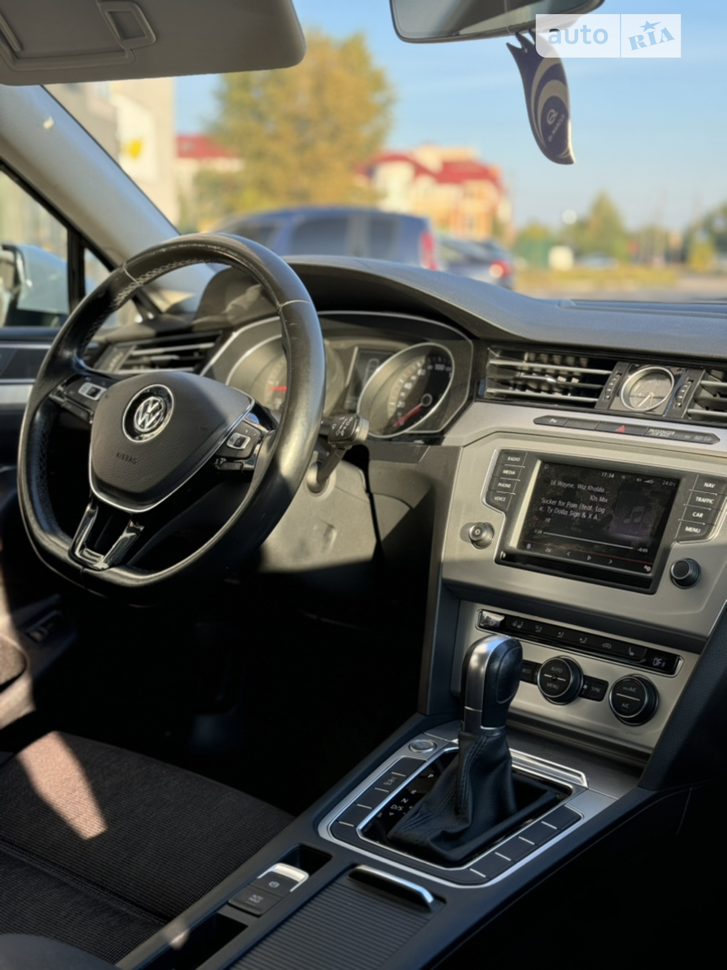 2015 Volkswagen Passat - мініатюра 14