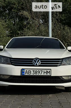 Седан Volkswagen Passat 2012 в Вінниці