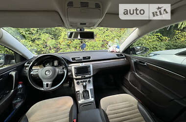 Седан Volkswagen Passat 2012 в Херсоні