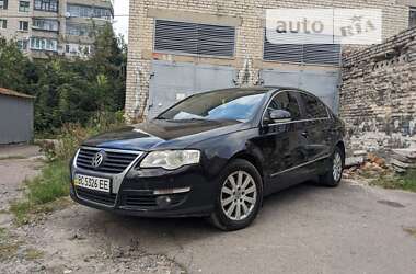 Седан Volkswagen Passat 2006 в Львове