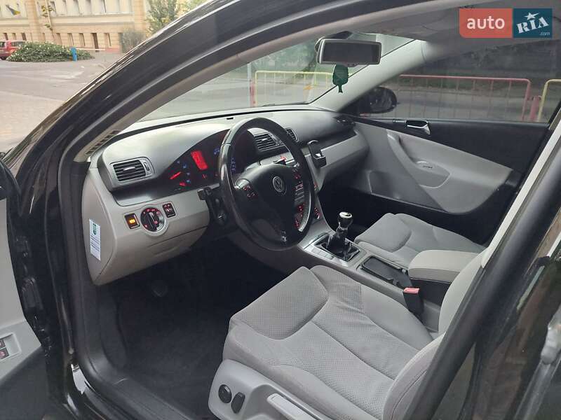 Седан Volkswagen Passat 2007 в Одесі