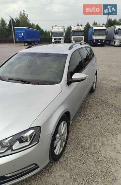 Универсал Volkswagen Passat 2012 в 