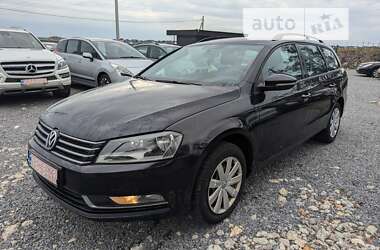 Універсал Volkswagen Passat 2011 в Рівному