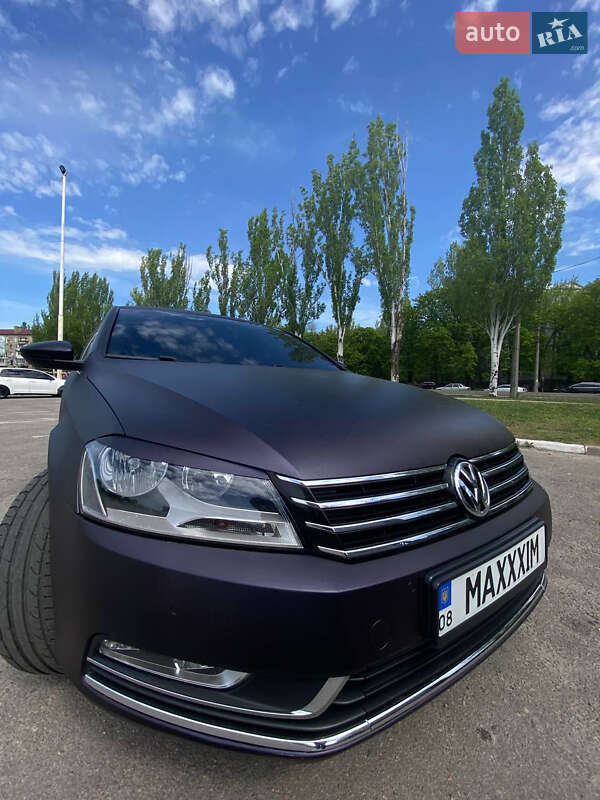 Седан Volkswagen Passat 2011 в Запорожье