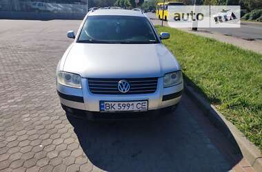 Универсал Volkswagen Passat 2003 в Луцке