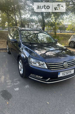 Универсал Volkswagen Passat 2011 в Киеве