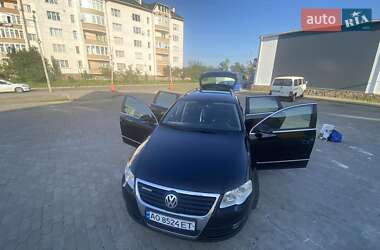 Универсал Volkswagen Passat 2009 в Стрые