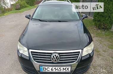 Універсал Volkswagen Passat 2005 в Дрогобичі