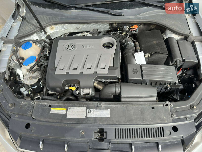 Седан Volkswagen Passat 2014 в Полтаве