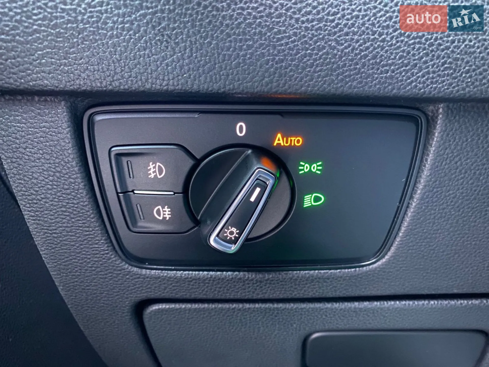 2019 Volkswagen Passat - мініатюра 25