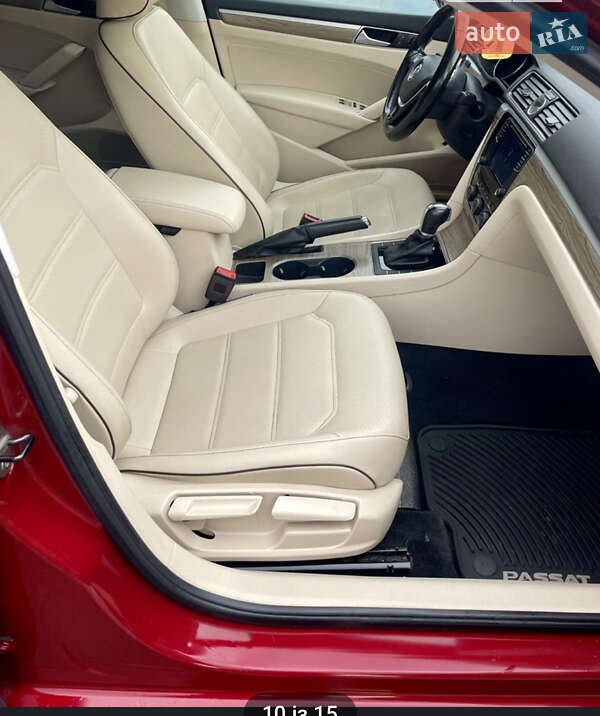 Седан Volkswagen Passat 2017 в Киеве