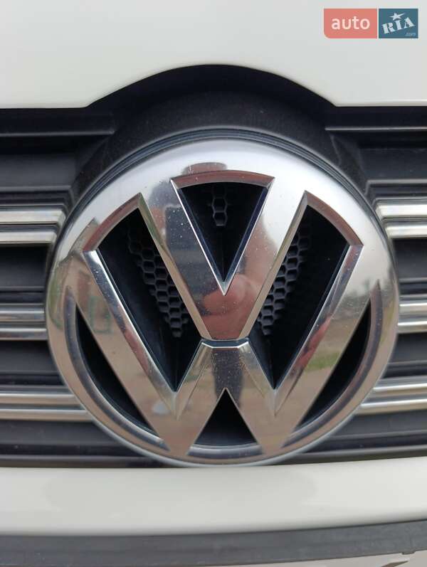 Седан Volkswagen Passat 2013 в Кременчуці