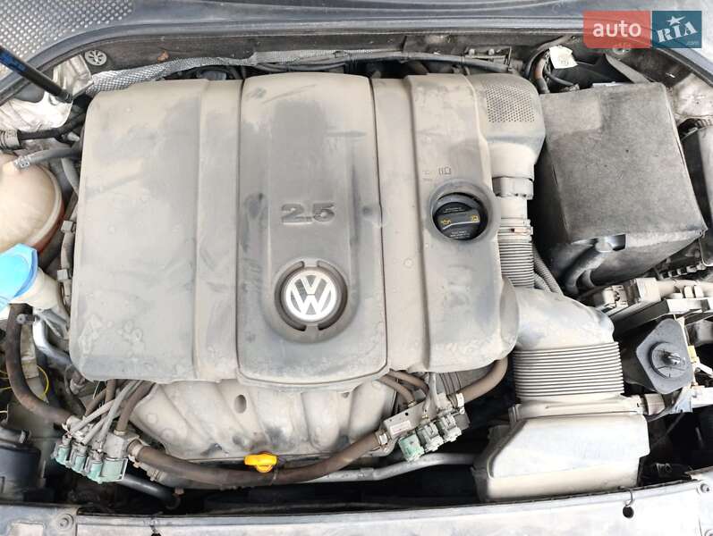 Седан Volkswagen Passat 2013 в Кременчуці