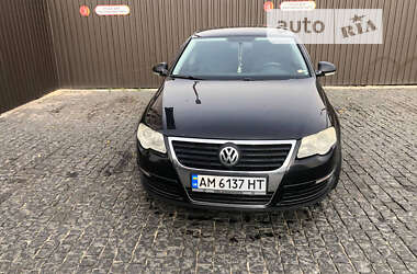 Седан Volkswagen Passat 2007 в Києві